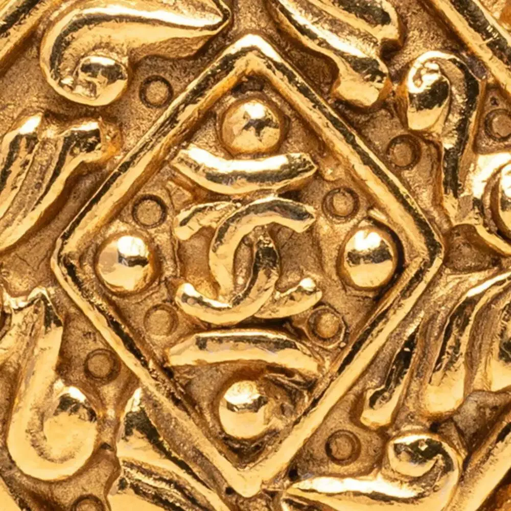CHANEL Vintage Gold Logo Brooch